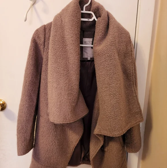 Jacket - Picture 1 of 4